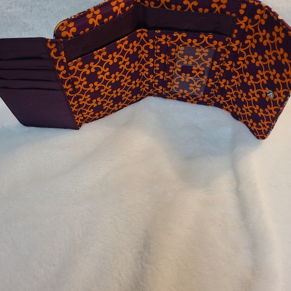 Vera Bradley Tri-Fold Euro Wallet (Safari Sunset) GUC - Picture 6 of 13